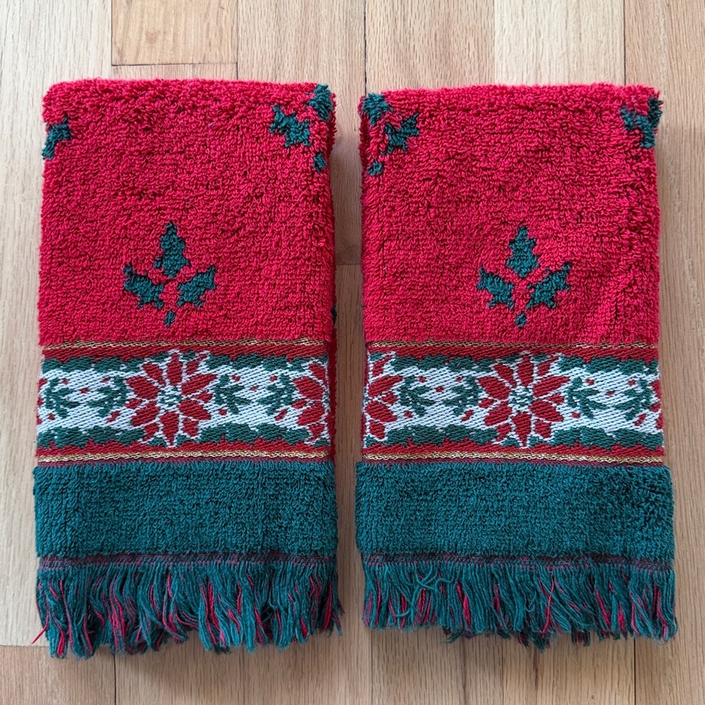New! Vintage Hand Towels - A Pair